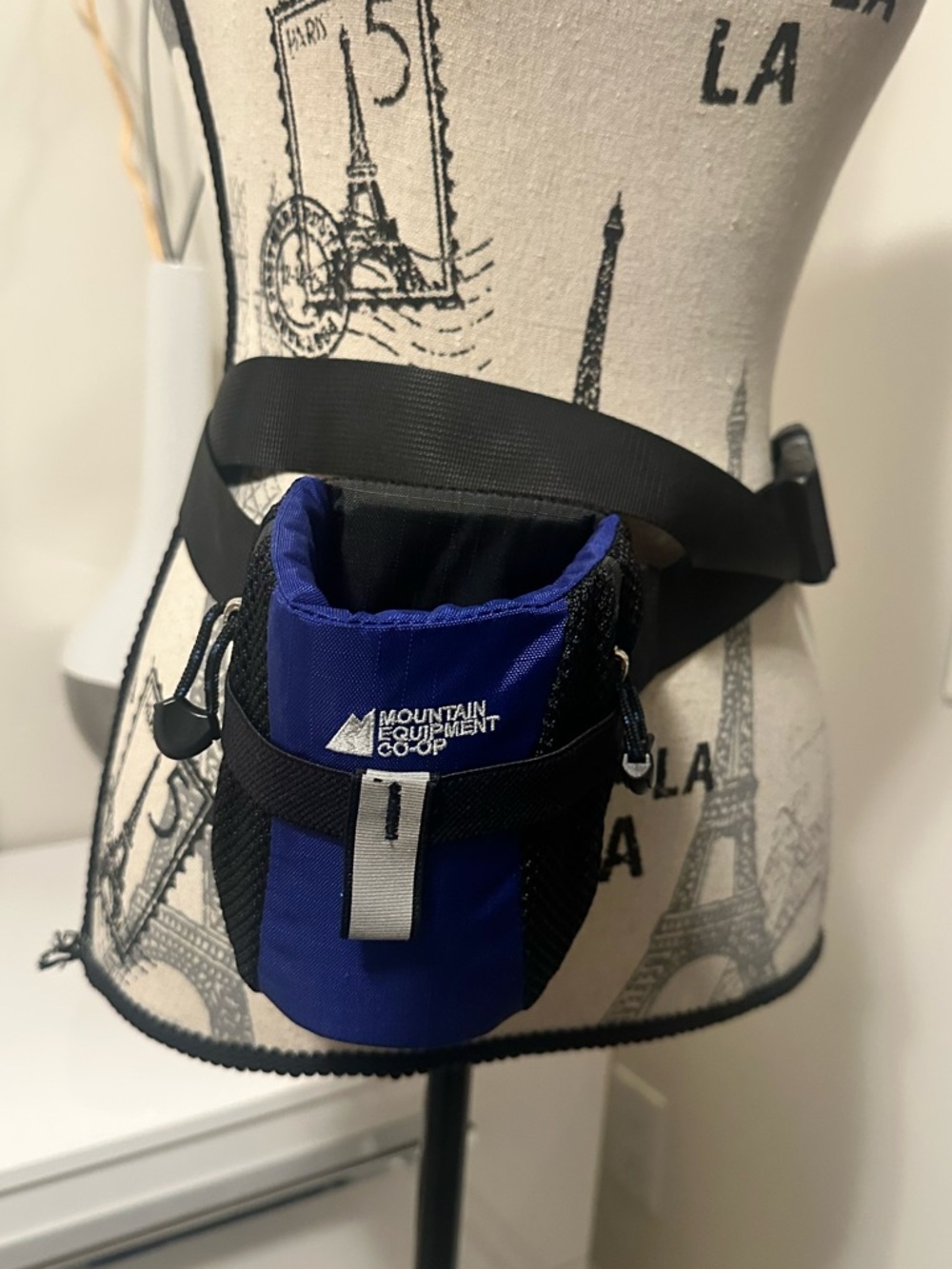 Vintage MEC Blue Waist Pack UNISEX